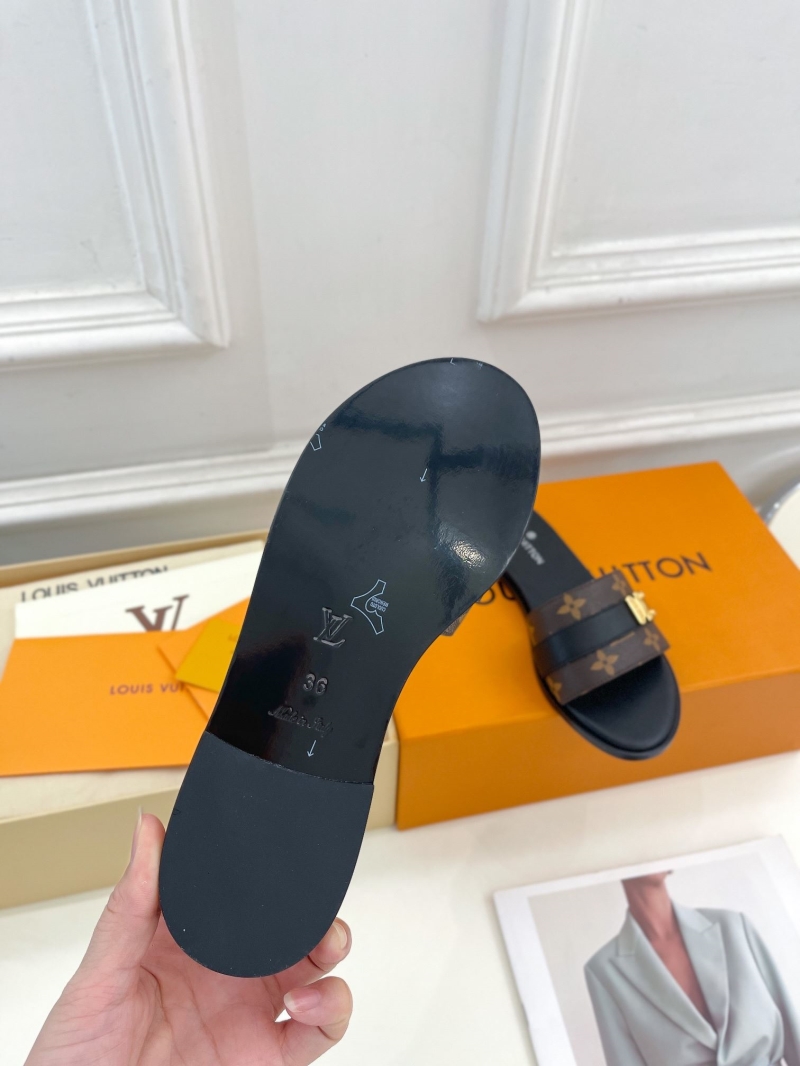 Louis Vuitton Slippers